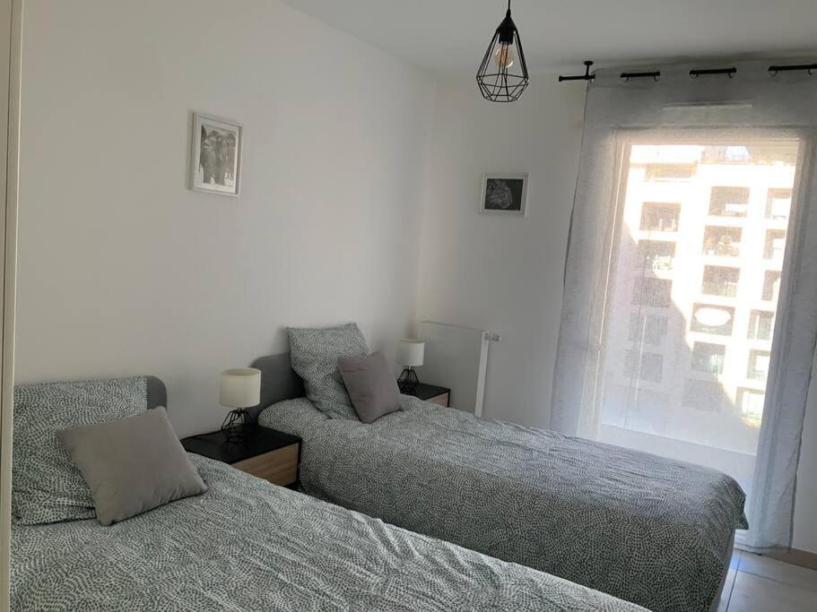 Logement Cosy Climatise Avec Parking Aix-en-Provence Exterior foto